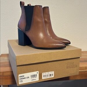 Steve Madden Boots. Size 7.5. 3.5” heel.